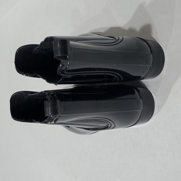JOIE SHINY RAIN BOOT SIZE 9 LIKE NEW - Picture 4 of 5